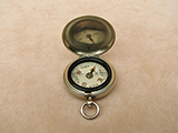 British Army officers Mk VII pocket compass signed T.A.R.S & W Ltd